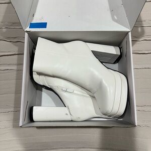 Women's White Platform Ankle Boots